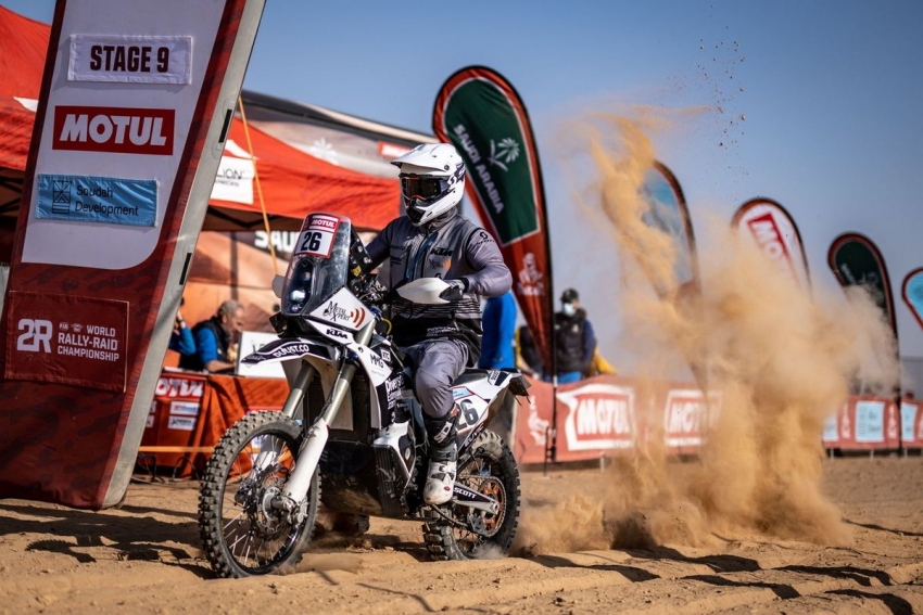 IX etap Dakar 2022. Konrad Dąbrowski drugim juniorem dziewiątego etapu
