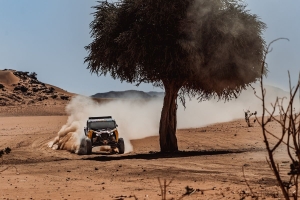 XI etap Dakar 2022. Domżała z przygodami