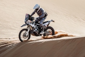 X etap Dakar 2022. Życiowy wynik Dąbrowskiego